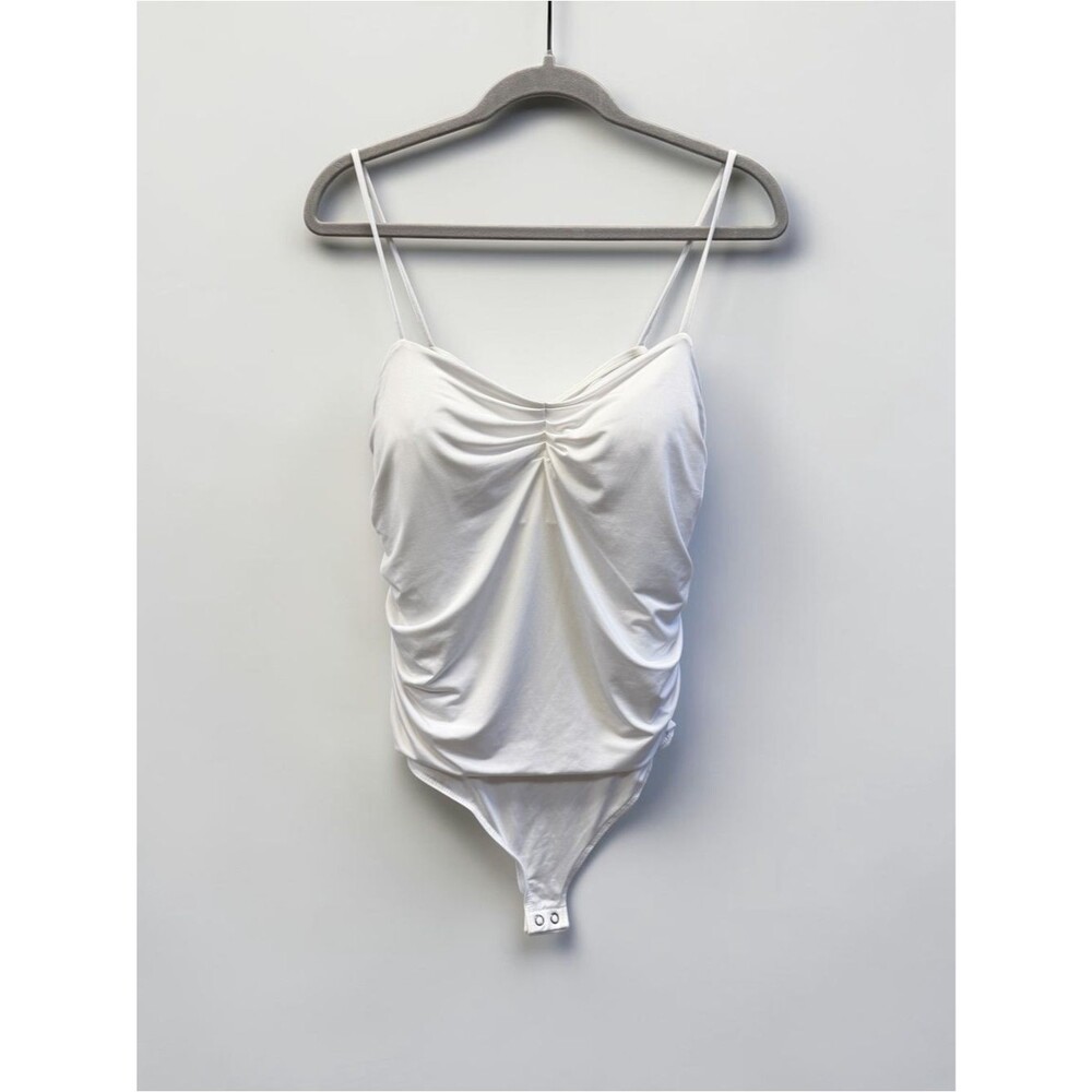 Express Body Contour White Ruched Bodysuit Size XL Sleeveless Stretch Top